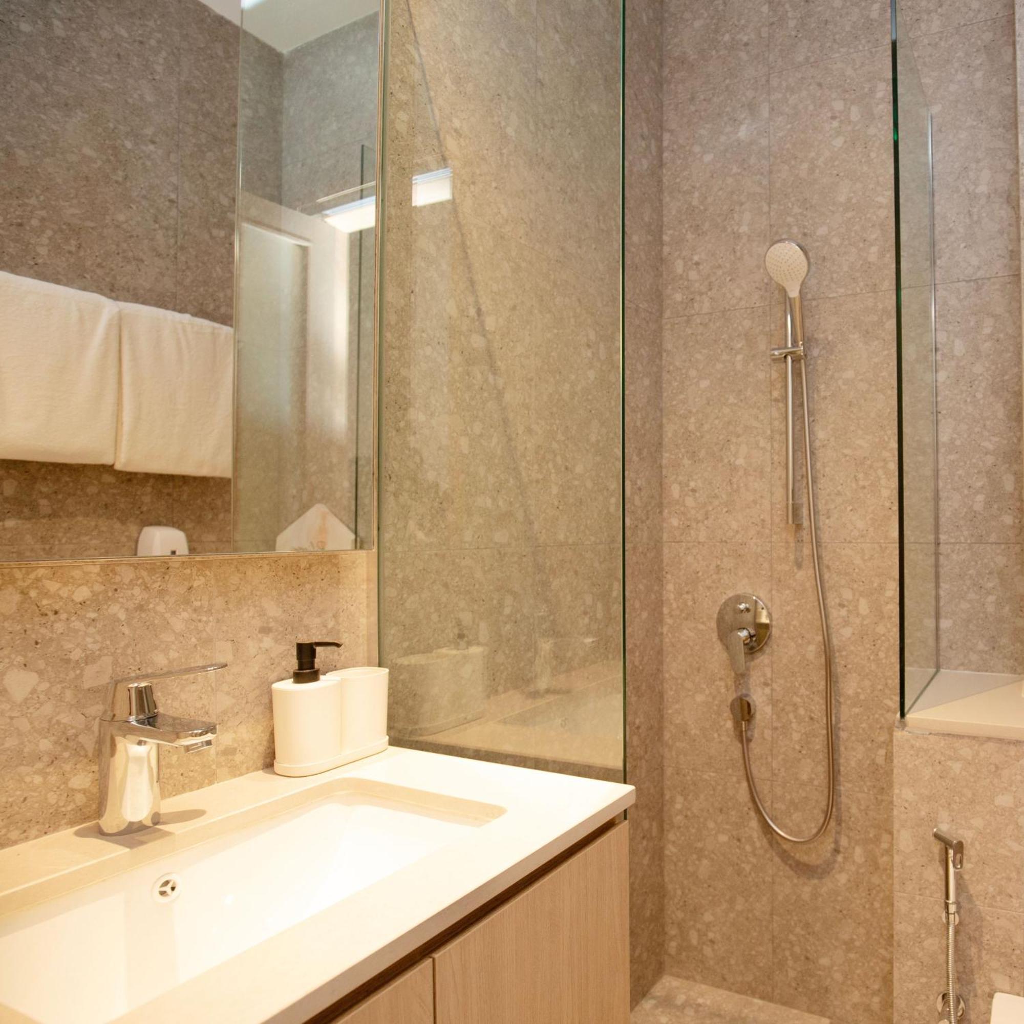 Coliwoo 298 River Valley - Coliving Khách sạn
